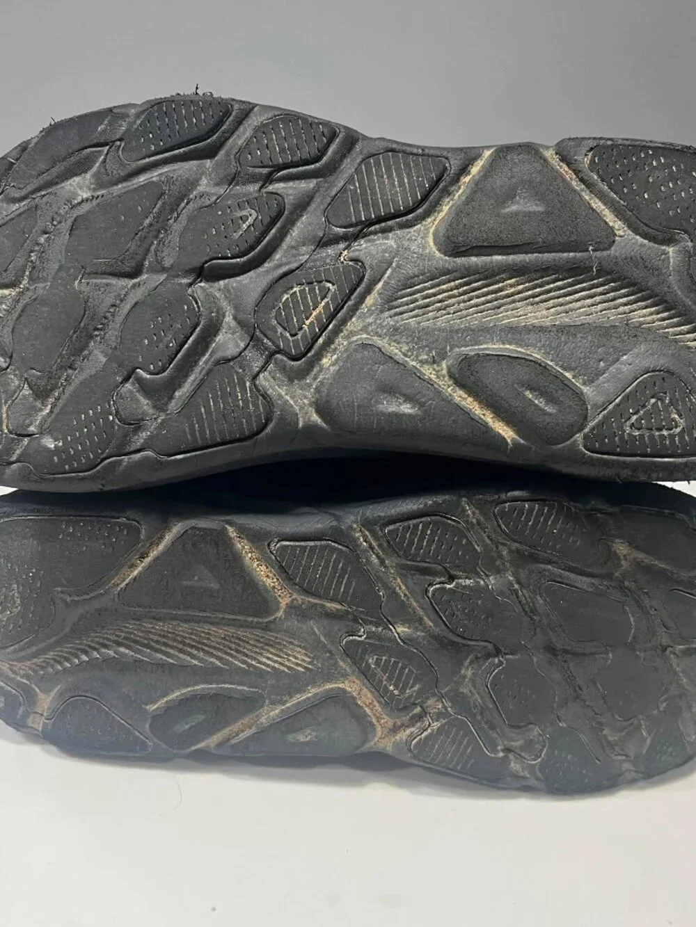 HOKA Womens Clifton 9 GTX Waterproof Running Shoes Black Size 8.5